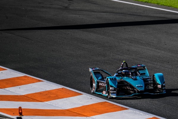 El Circuit Ricardo Tormo celebra el Valencia E-Prix, el estreno de la Fórmula E en España