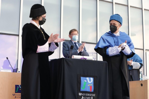 Puig destaca las aportaciones del doctor 'honoris causa' por la UJI Xavier Querol en la lucha contra la pandemia