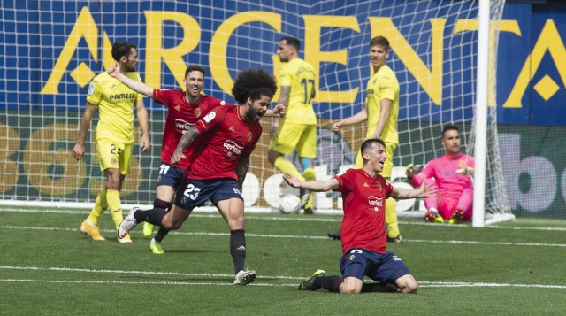 El Villarreal se topa con el 'muro' Herrera y no puede con Osasuna 