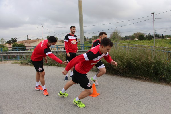 ElPozo entrena en el río sin Fernan ni Alberto y el Jimbee trabaja sin seis internacionales
