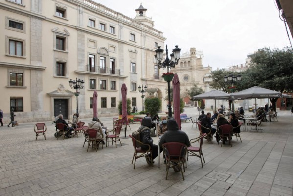 Luces y sombras en la reapertura de la hostelería en Castellón, con la mitad todavía cerrada