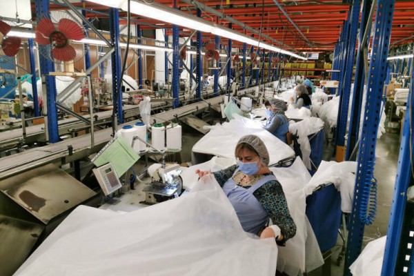 El difícil camino de Marie Claire en su vuelta: trabaja en captar clientes, a la espera de producir