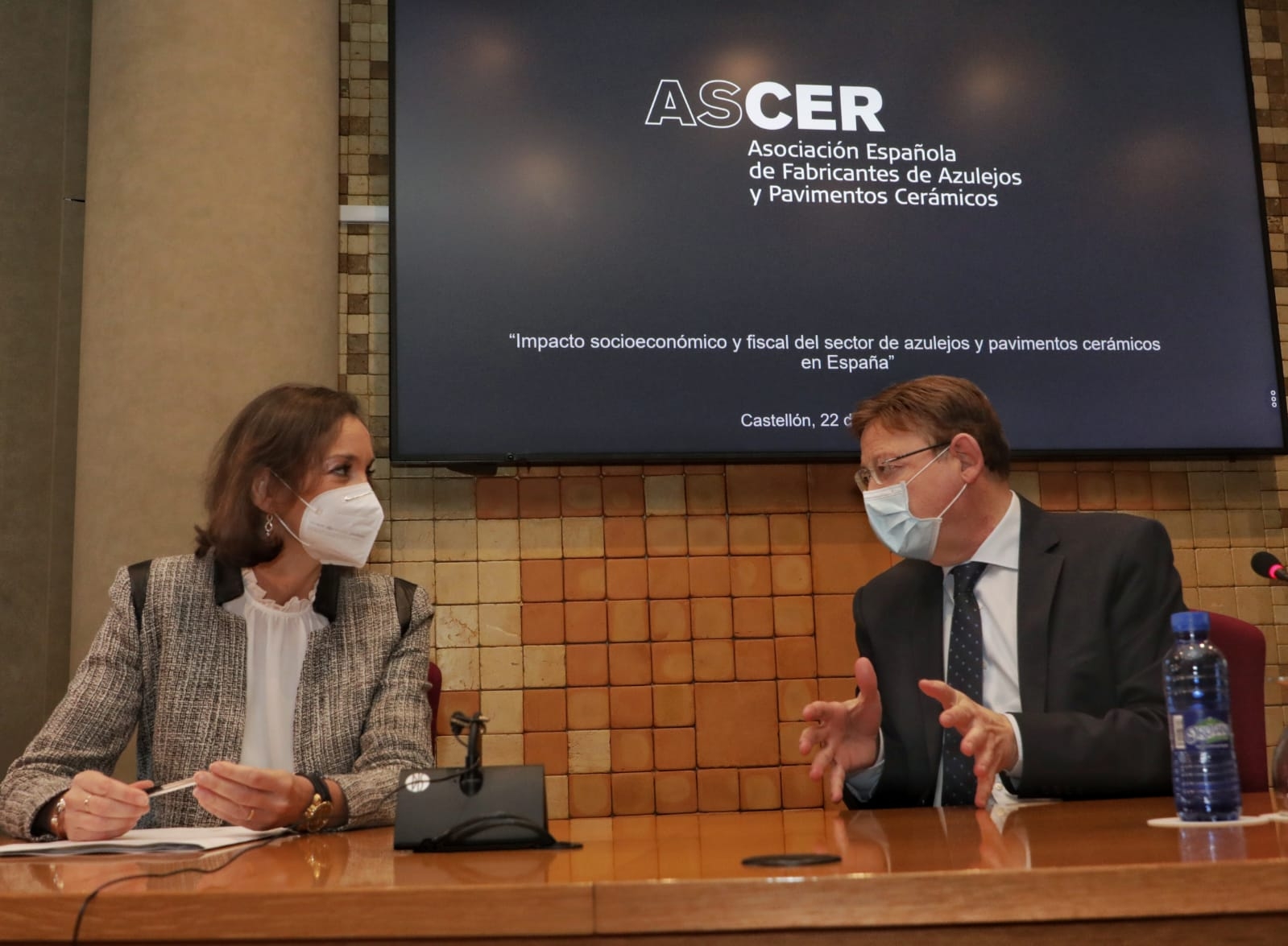 Maroto afirma que el clúster cerámico será un 