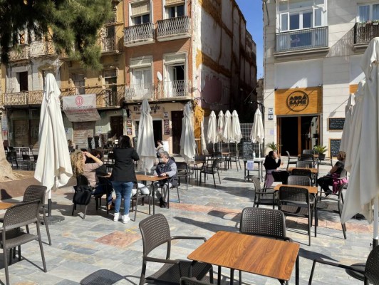 La patronal de la hostelería recibe un aluvión de llamadas de los bares: 