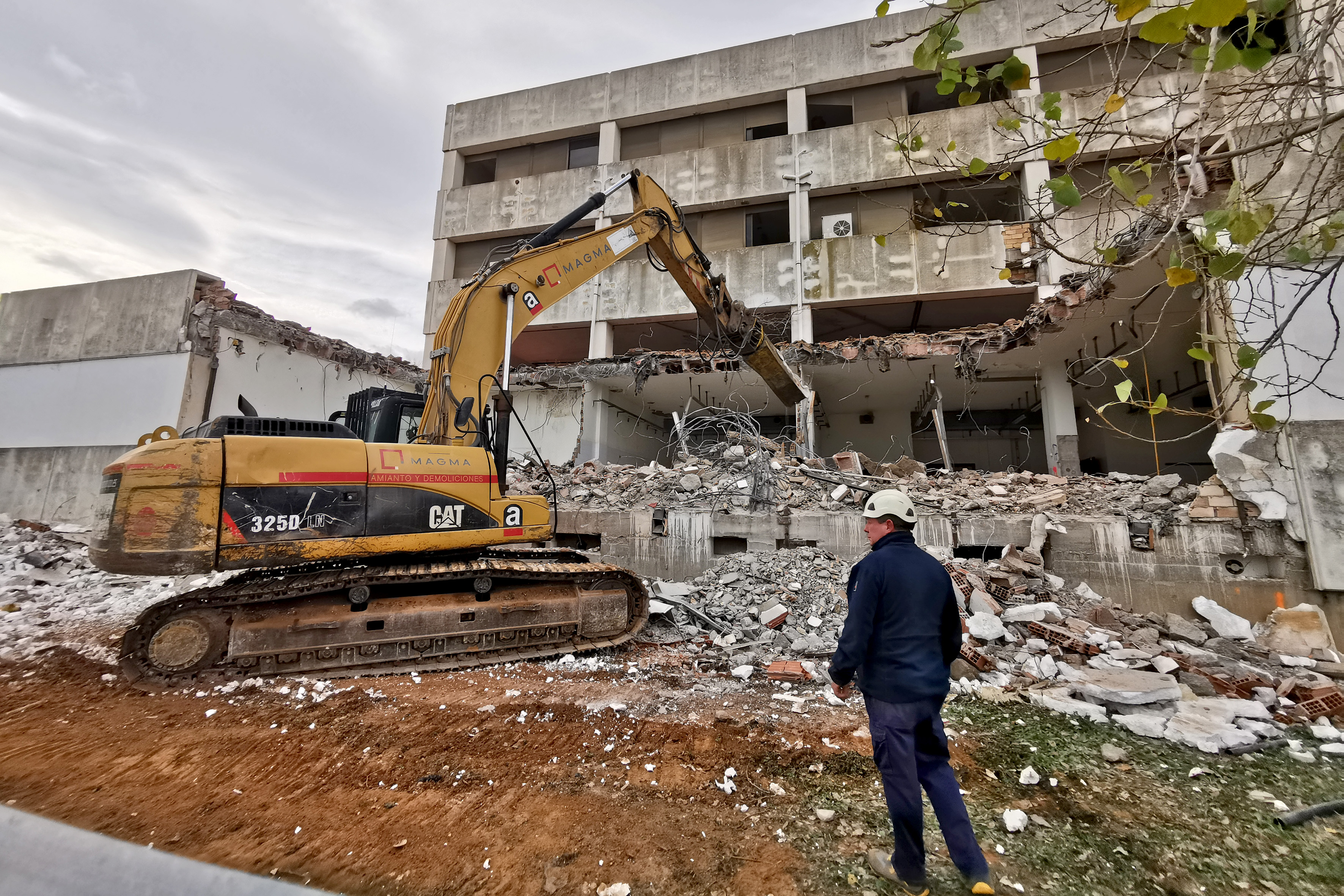 Arrancan las obras del Archivo Provincial: las demoliciones del antiguo CUC durarán dos meses