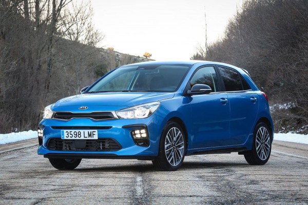 Más eficiencia, conectividad y seguridad para el actualizado Kia Rio
