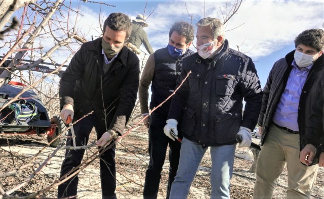Casado cierra el año en Cieza y reclama un pacto nacional por el agua