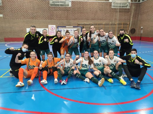 El STV Roldán sigue adelante en la Copa de la Reina y Cristina Pérez es campeona con el Burela