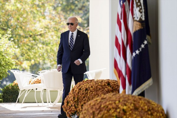 Biden reitera ante Trump su compromiso con una 