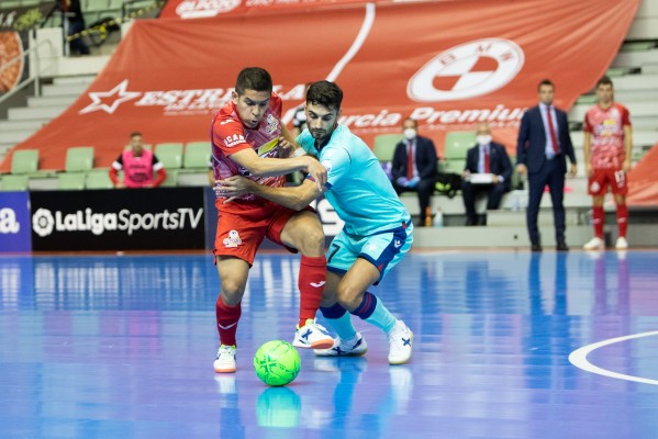 ElPozo sigue envuelto en un mar de dudas y pierde en casa otro partido que tenía en el bolsillo (5-6)