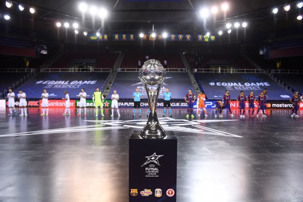 Se repite la historia de casi siempre y ElPozo se queda sin la Copa de Europa en la final (2-1)