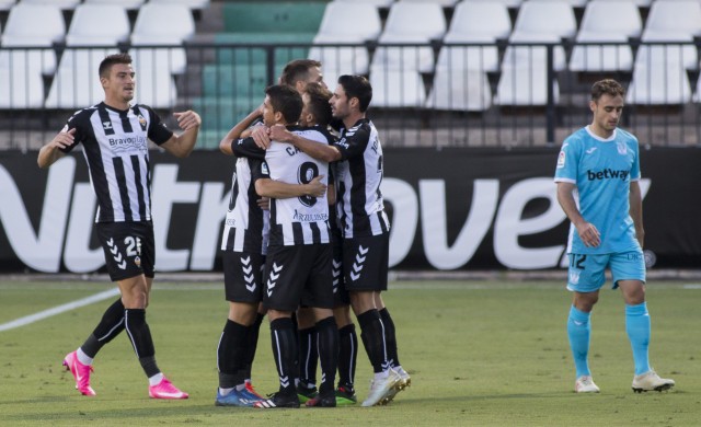 El Castellón neutraliza al Leganés y logra su primera victoria en Castalia 