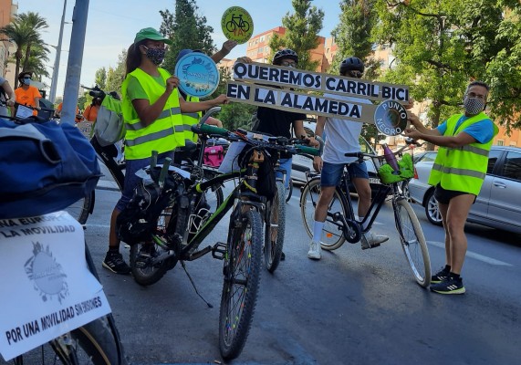 Vías de acceso alternativo y más transporte urbano: Cartagena exige una movilidad sin emisiones