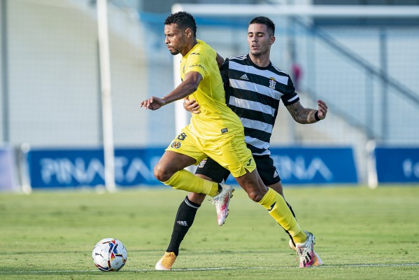 Coquelin, Parejo y Kubo juegan sin protagonismo en el estreno del Villarreal 