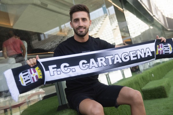 Nacho Gil, del Cartagena, avisa del peligro: 
