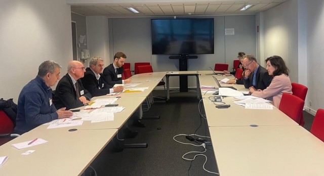 AVA-Asaja denuncia la detección de mancha negra y falsa polilla en importaciones de Sudáfrica a la UE