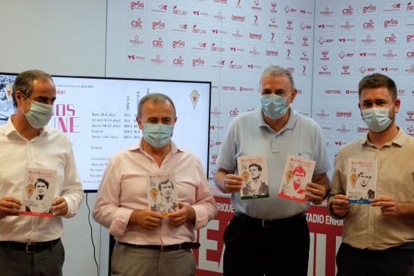 El Real Murcia congela precios en sus abonos y hace un guiño a Vidaña, Figueroa, Brown y Pérez García