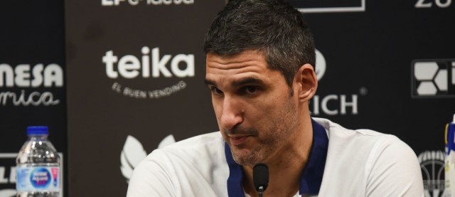 Rubén Burgos: 