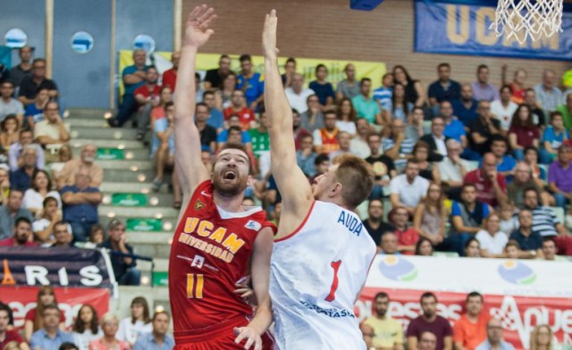 El UCAM CB recupera a Radovic tras tres años y su paso por Santiago y Zaragoza