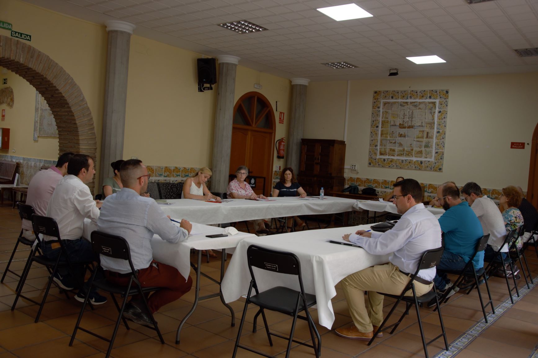Los grupos municipales de Vila-real renuncian a la mitad de su asignación para combatir la covid-19