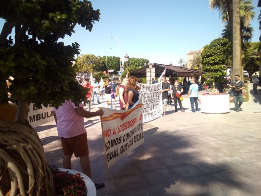 Los vendedores de los mercadillos de Murcia vuelven a manifestarse: 