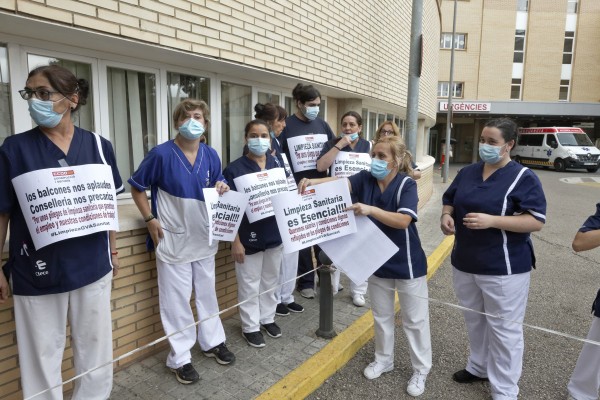 Las limpiadoras sanitarias protestan: 