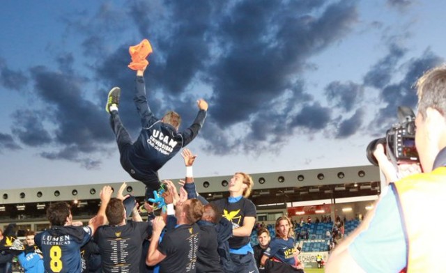Ex del UCAM CF y aficionados reviven en un vídeo el hito del ascenso en Valdebebas 4 años después