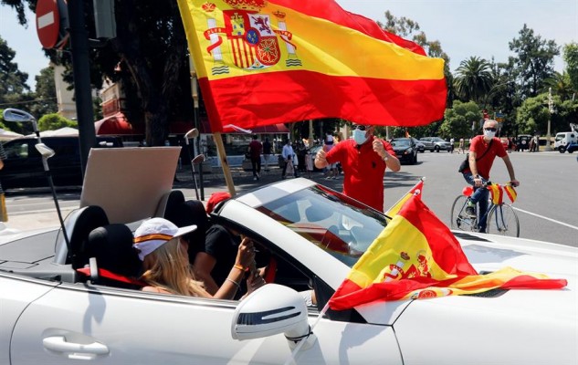 Vox recorre Valencia contra 