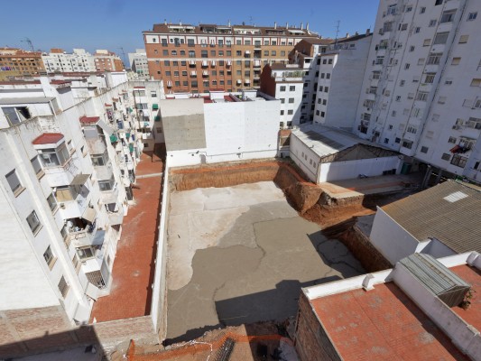 Consum inicia las obras de su tienda de 1.400 m2 y 36 plazas de parking en la avenida Hermanos Bou 