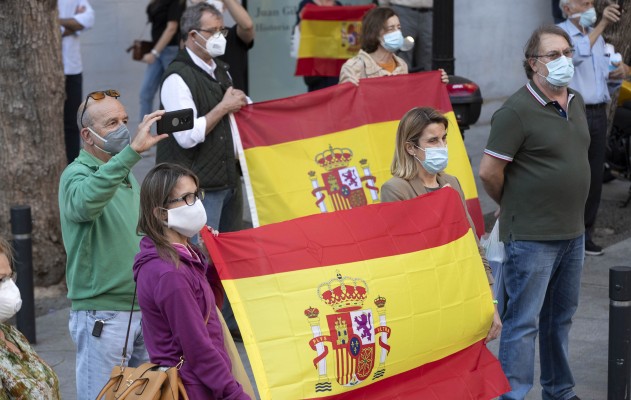 Las concentraciones contra el Gobierno llegan a Murcia al grito de ¡Gobierno dimisión! y ¡Libertad!