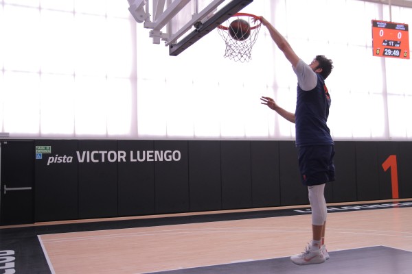 Valencia Basket realiza su tercera jornada de entrenamientos en L'Alqueria del Basket 