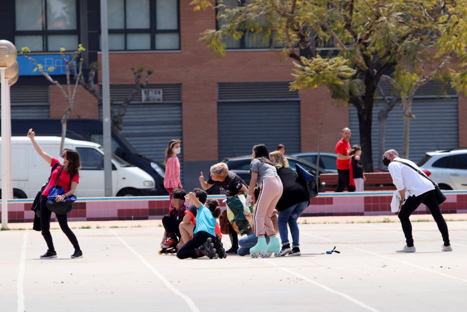 Los médicos advierten del necesario cumplimiento del protocolo a la hora de pasear con los niños

