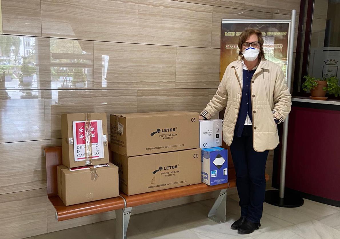 Borriana realiza una primera entrega de 6.000 mascarillas entre diversos colectivos de la localidad