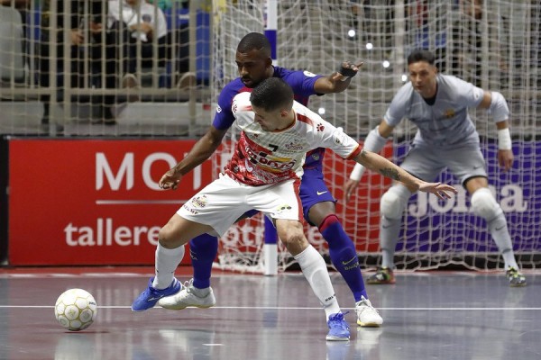 ElPozo vuelve a toparse contra su bestia negra y se queda a las puertas de la final de Copa (3-2)