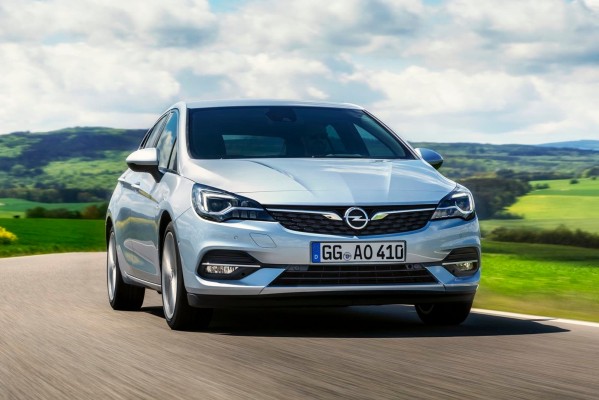 Opel Astra 5p 1.2 T Elegance: la eficiencia como razón de ser
