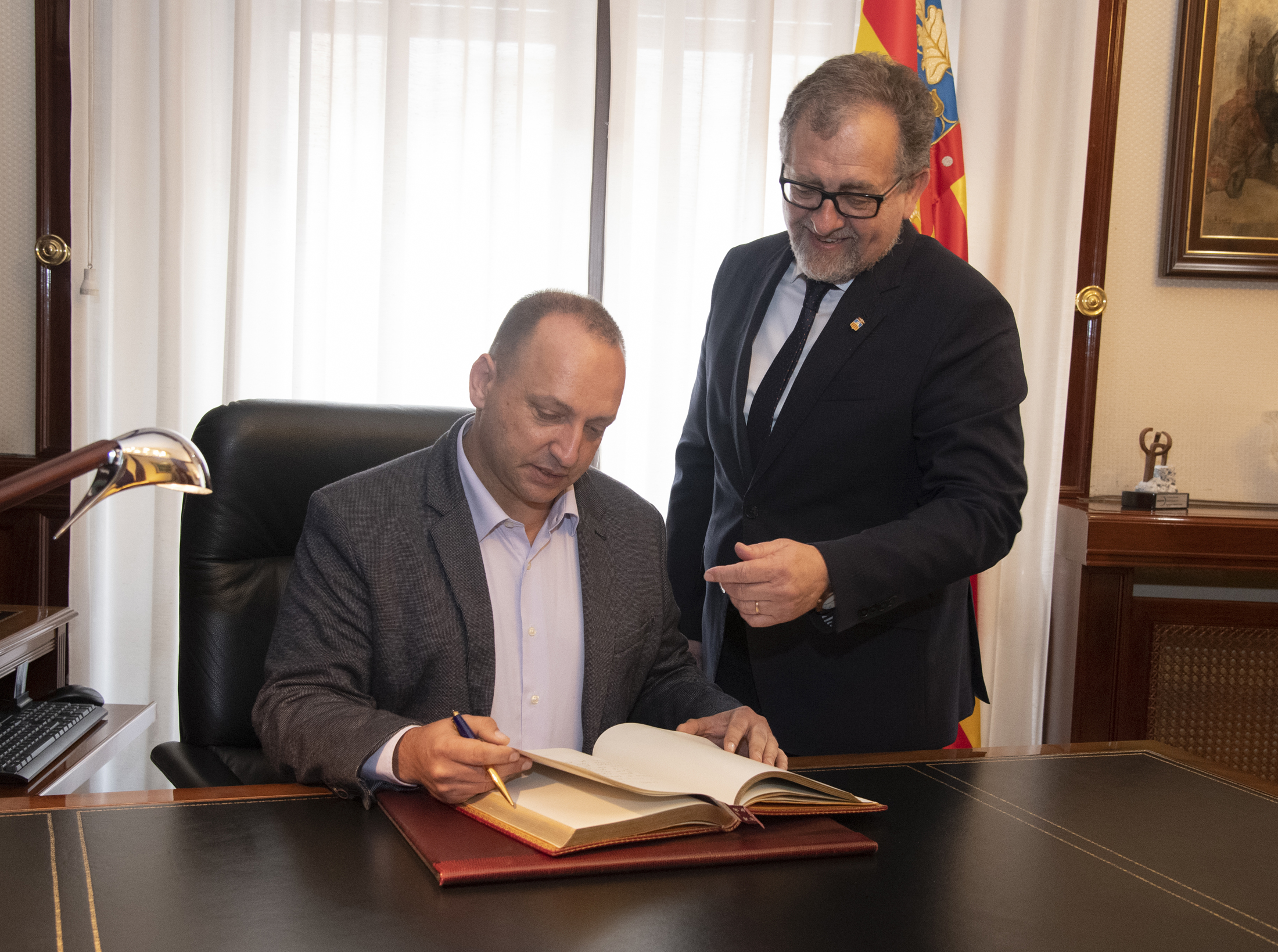 Diputación y Generalitat se unen para ampliar el parque público de viviendas de Castellón