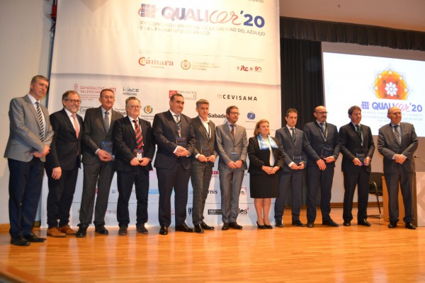 Qualicer cierra su edición con un homenaje a las firmas colaboradoras en sus 30 años de existencia