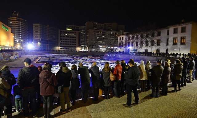 El yacimiento de San Esteban se llena de magia por la noche 'bajo la luz'