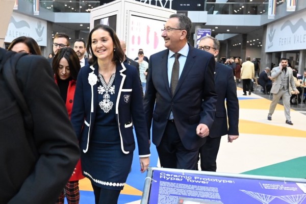 El Gobierno contenta a la cerámica con el anuncio de una hoja de ruta para satisfacer sus demandas