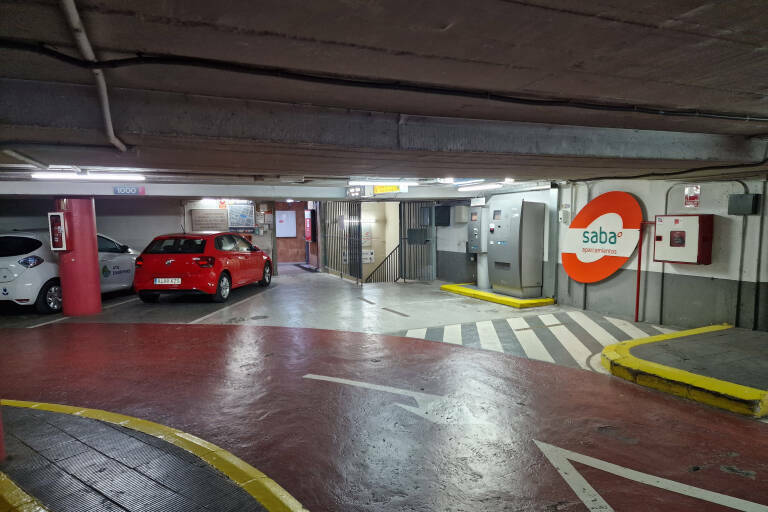 Las castellonenses Jujosa y ETC Servicios cogen ventaja para explotar el parking de Cardona Vives