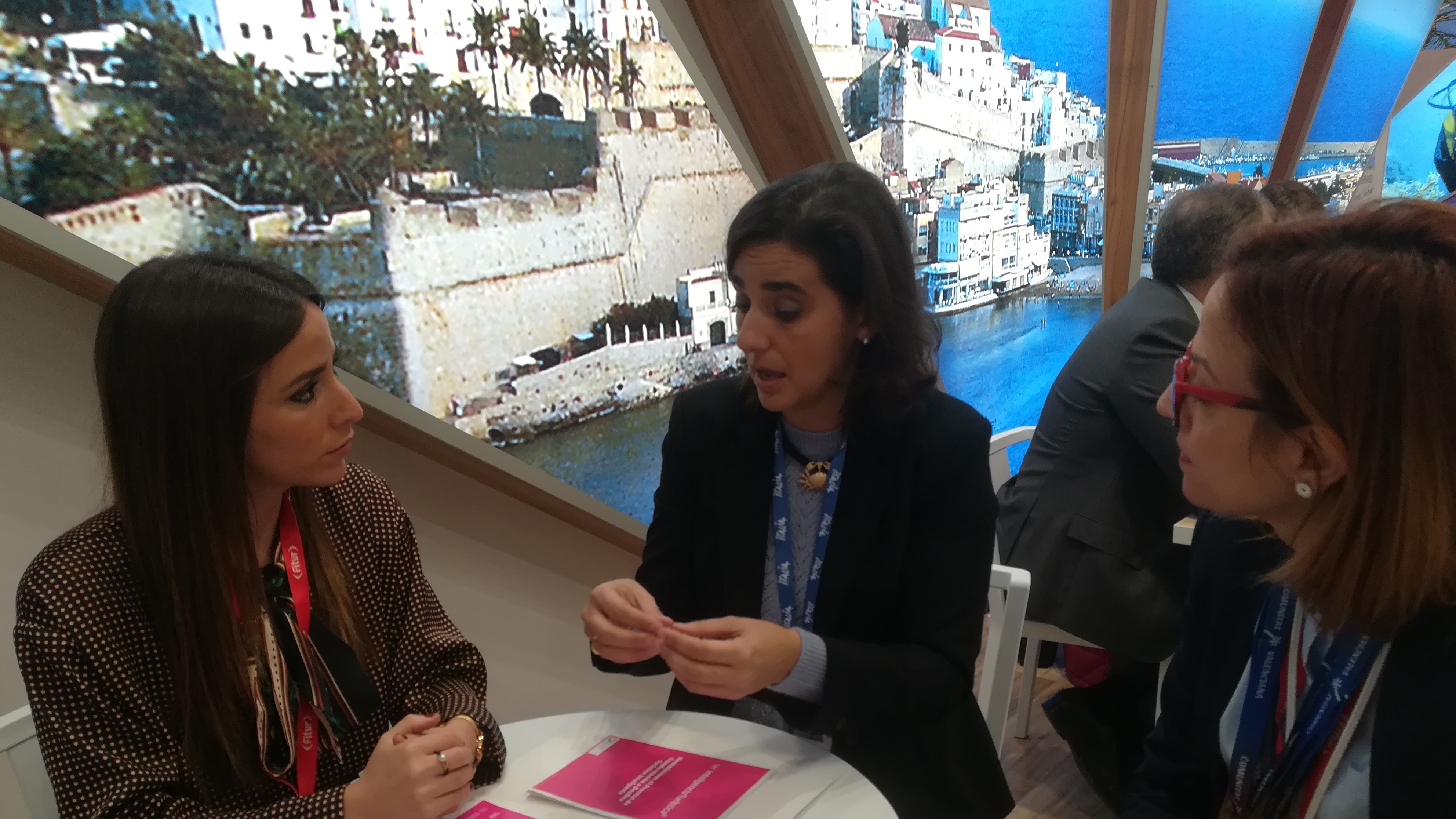 Peñíscola se reivindica en Fitur como destino turístico inteligente y sostenible 