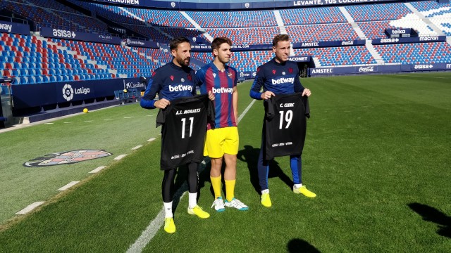 Un fútbol a tope de capacidad
