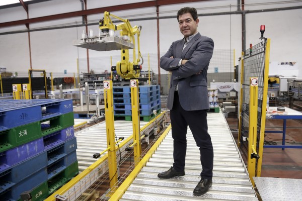 La empresa murciana que le enseñó al Rey a programar robots 