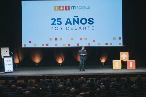 Cerca de 400 personas se dan cita en el 25 aniversario de ITI
