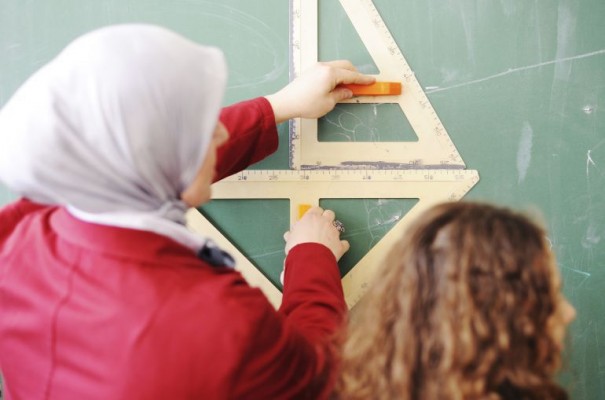 Musulmanes de la Comunitat consideran “innecesario” cambiar la fecha de Selectividad
