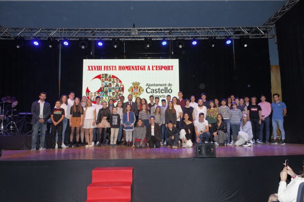 Castelló reivindica el papel de las deportistas en la Fiesta Homenaje al Deporte Base 