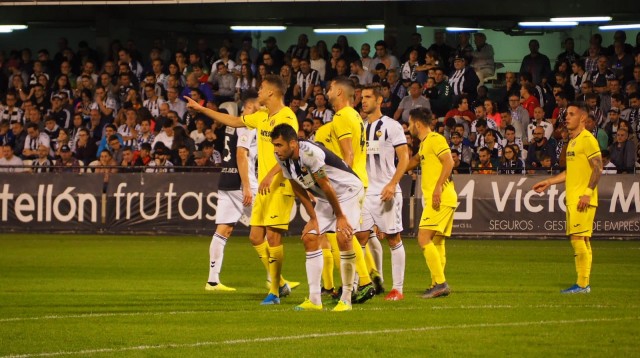 El Castellón estudia una posible denuncia al Villarreal B por alineación indebida 