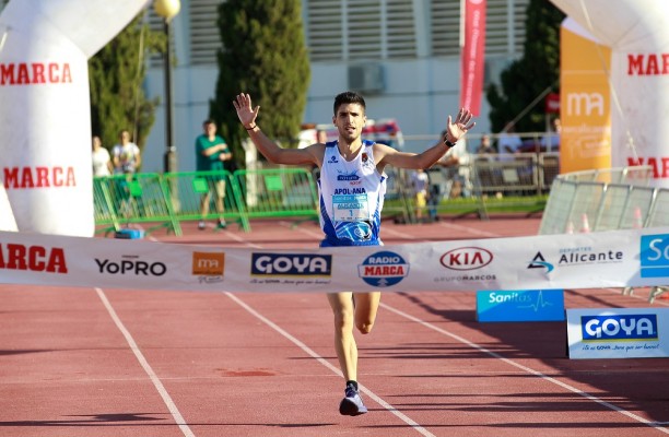 Rubén Requena y Gemma Ann Selby, ganadores de la Carrera de los Castillos