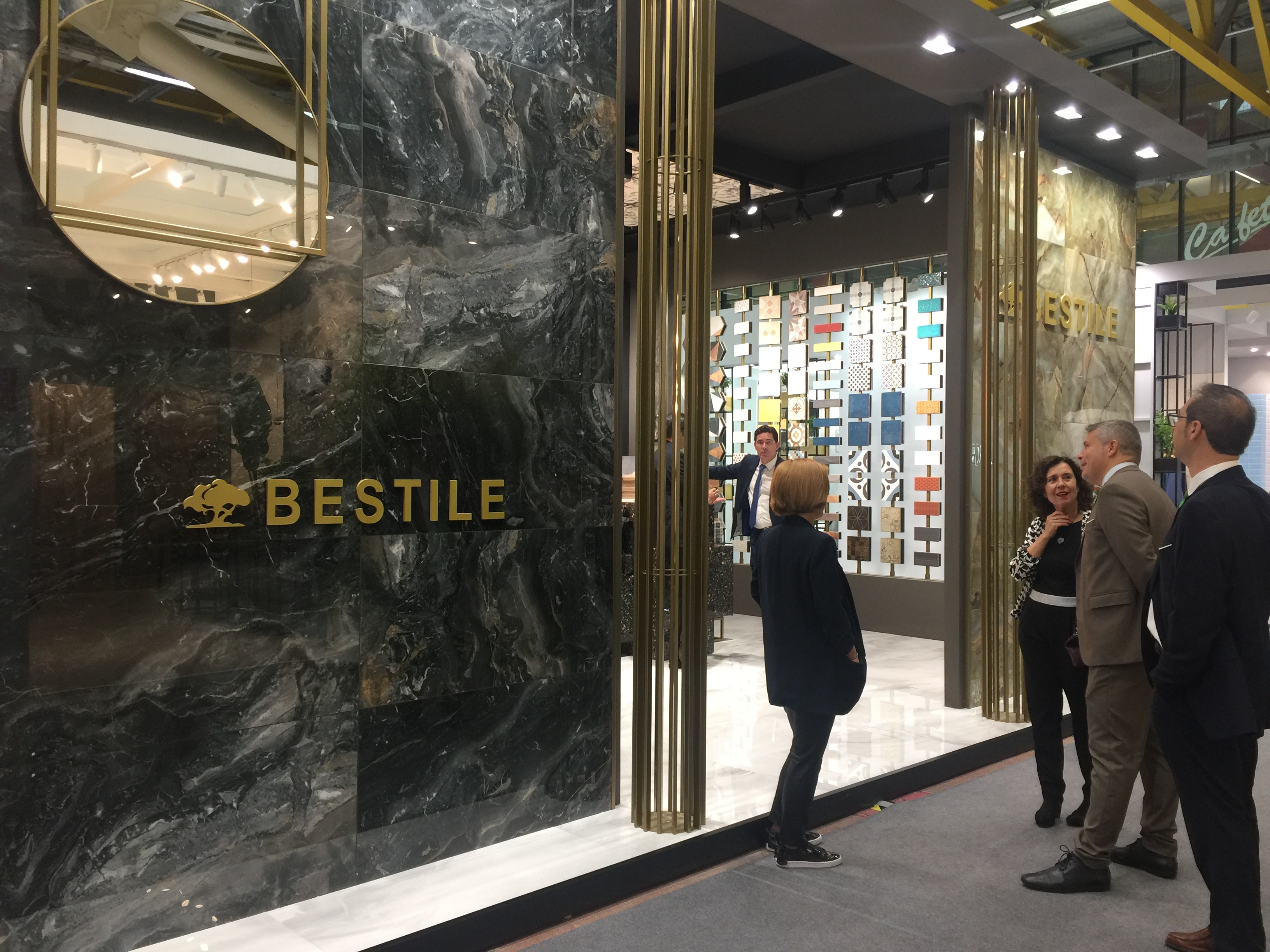 Bestile amplía su catálogo en Cersaie con sus nuevas líneas de producción y avanza novedades para Cevisama 