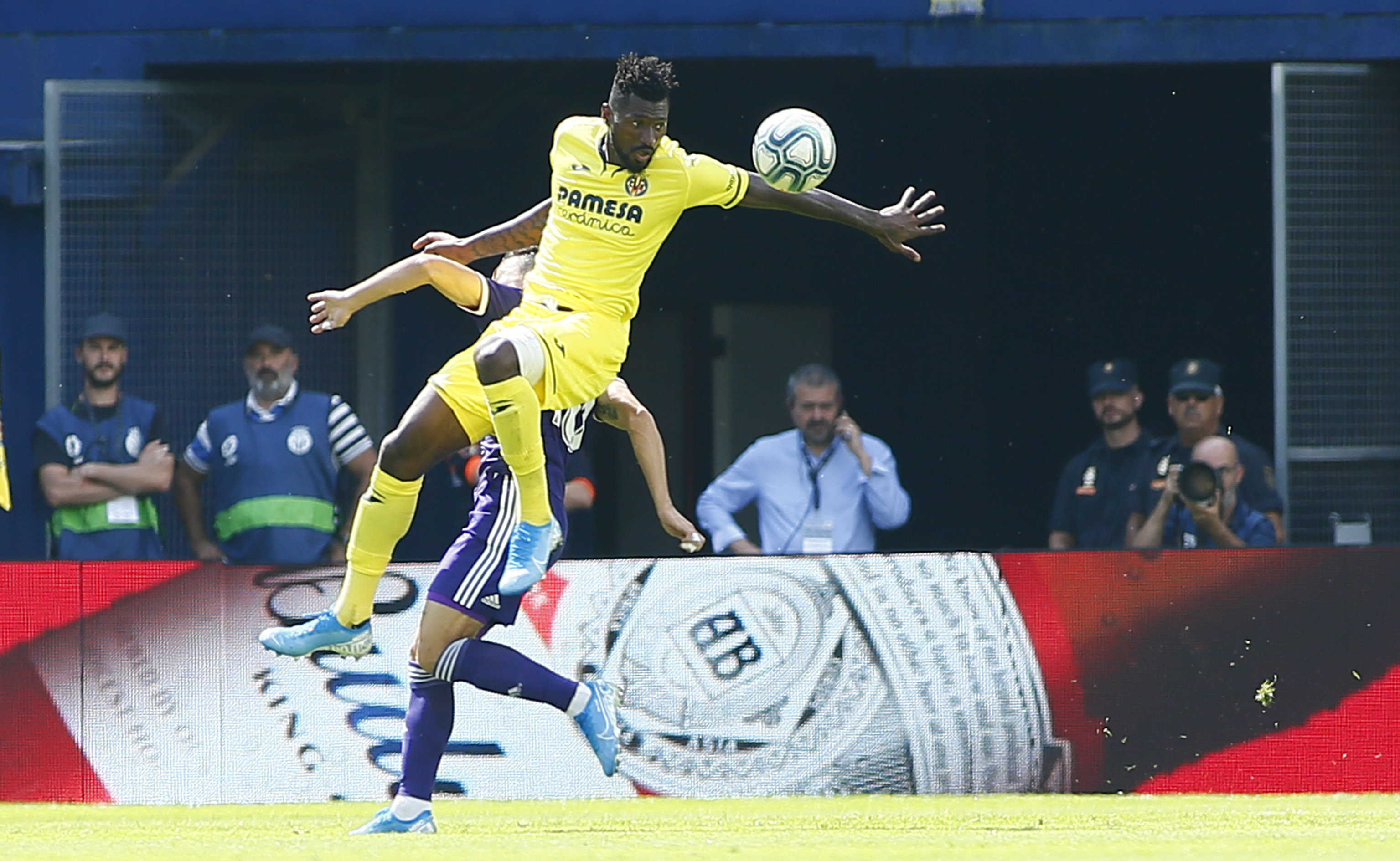 La mayor ambición del Villarreal le da el triunfo ante el Valladolid
